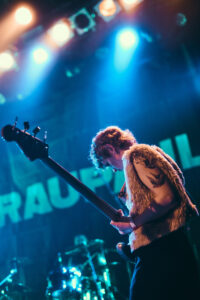 Foto: Julia Schwendner - FMZ Frauenmusikzentrum Knust Hamburg FRAUPAUL + Missratene Toechter 8. Maerz