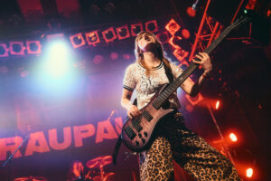 Foto: Julia Schwendner - FMZ Frauenmusikzentrum Knust Hamburg FRAUPAUL + Missratene Toechter 8. Maerz